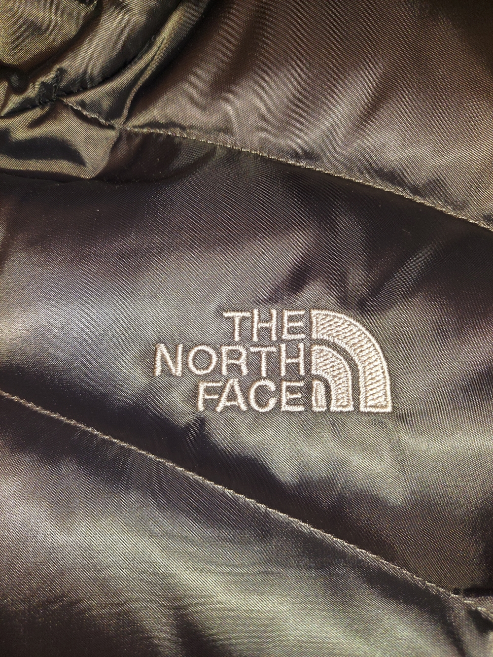 The North Face Aconcagua 550 Down Puffer Vest Women's  - M - Grey Silver - Picture 4 of 11
